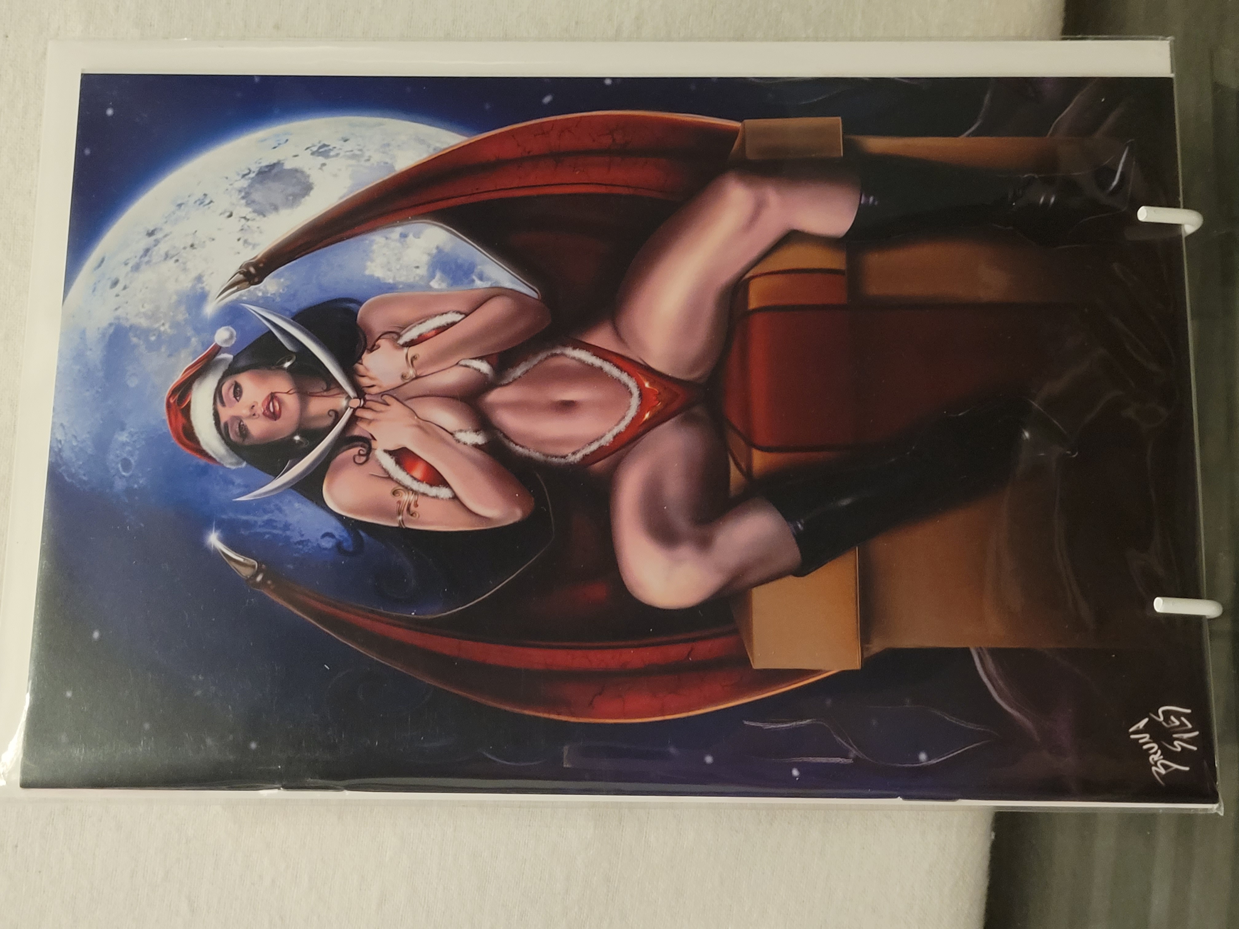 vampirella #673 exclusive holiday cover bruna sales