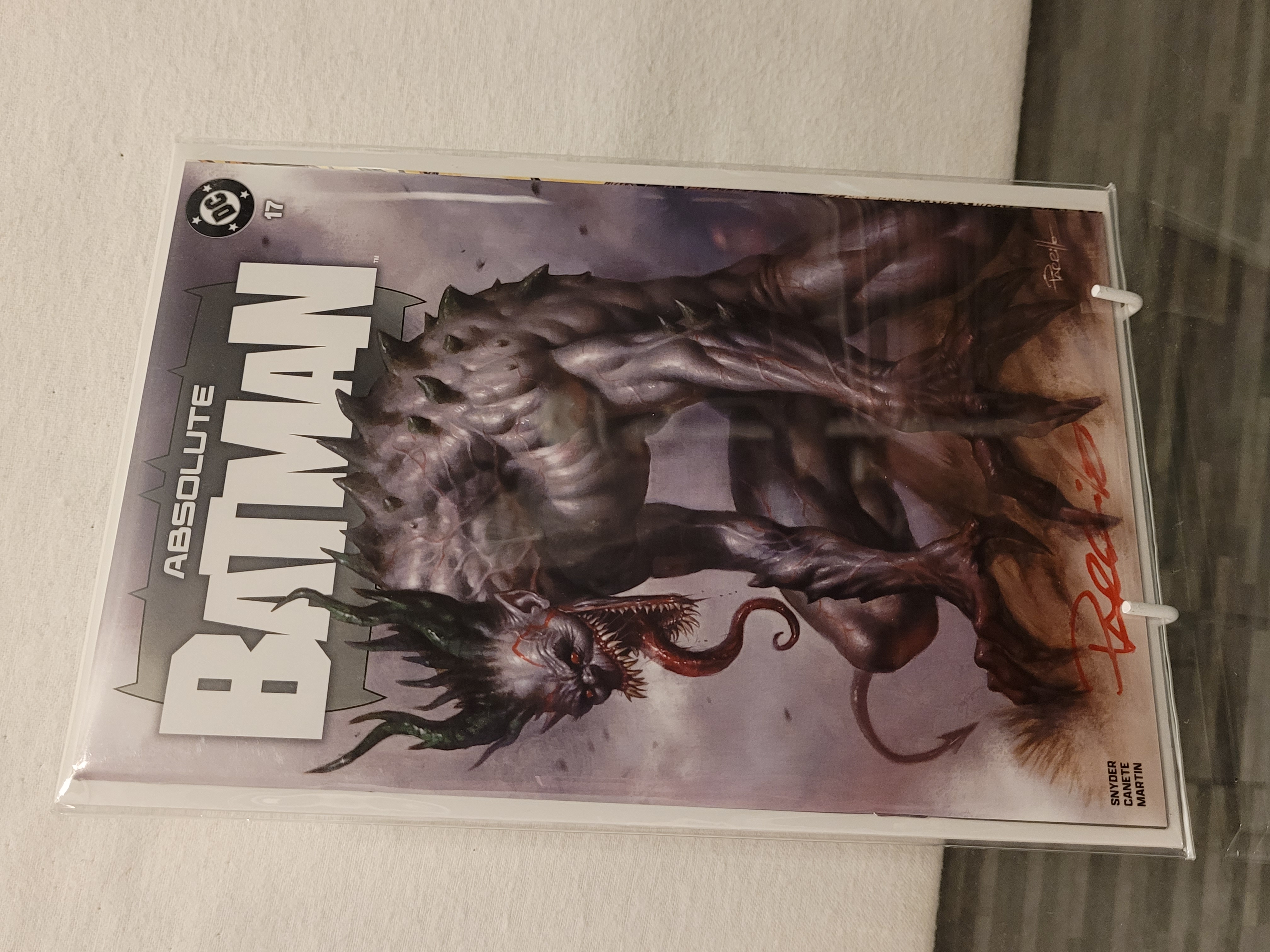absolute batman #17 trade signed lucio parrillo w/coa